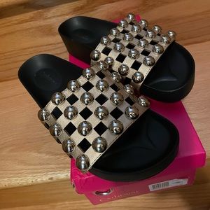 Slides by Catherine Malandrino